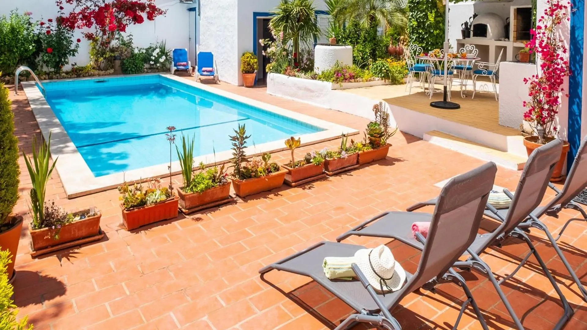 Villa With Heatable Pool Carvoeiro