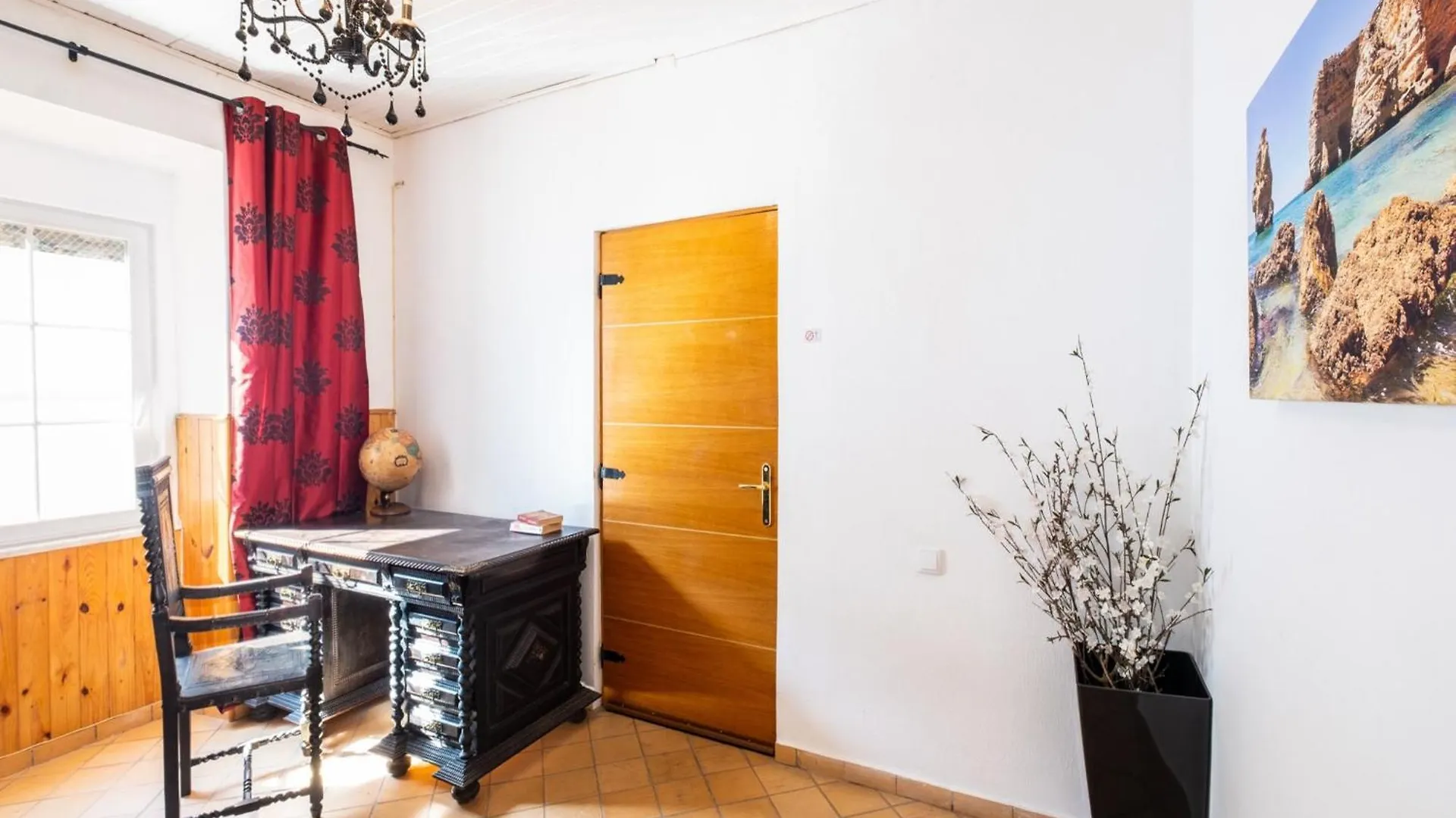Villa With Heatable Pool Carvoeiro