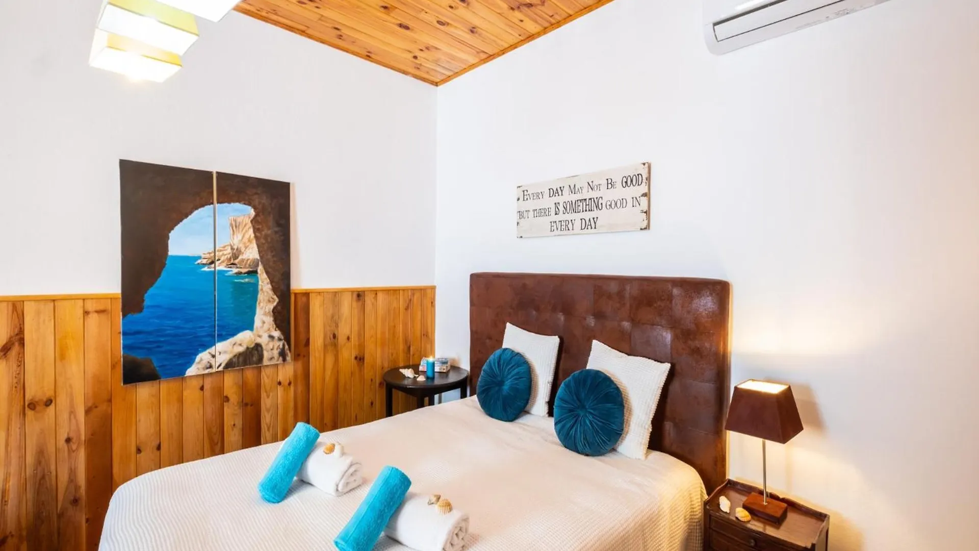 Villa With Heatable Pool Carvoeiro