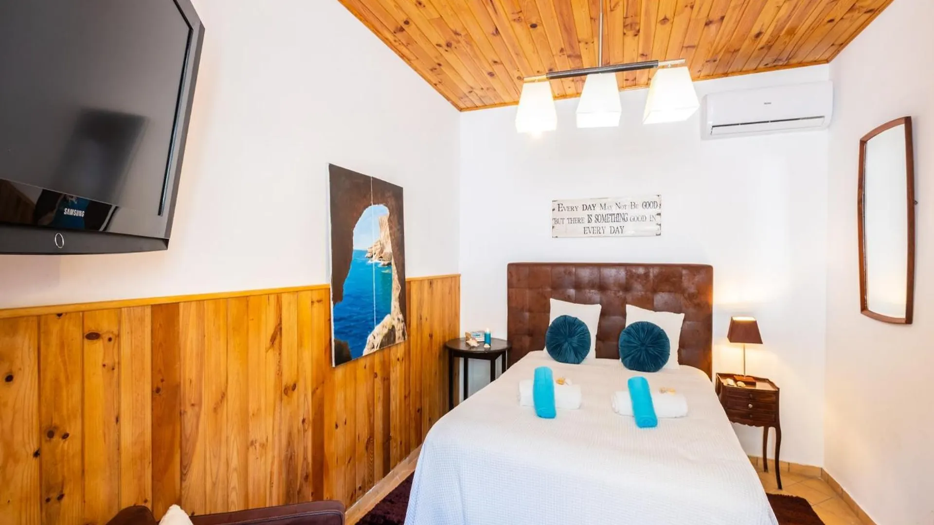 Villa With Heatable Pool Carvoeiro